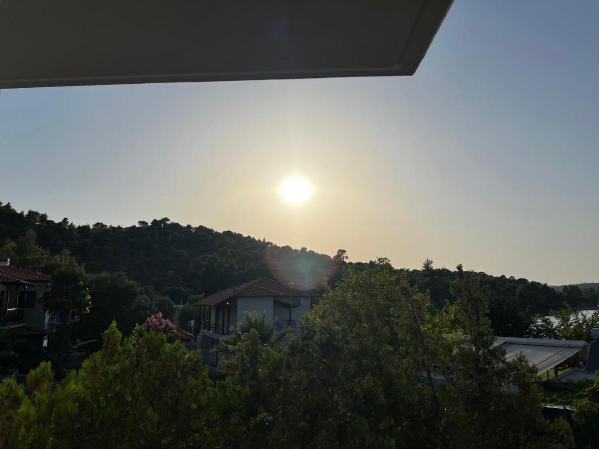 Beach House Seafront Villa Latoura Ormos Panagias Exterior foto